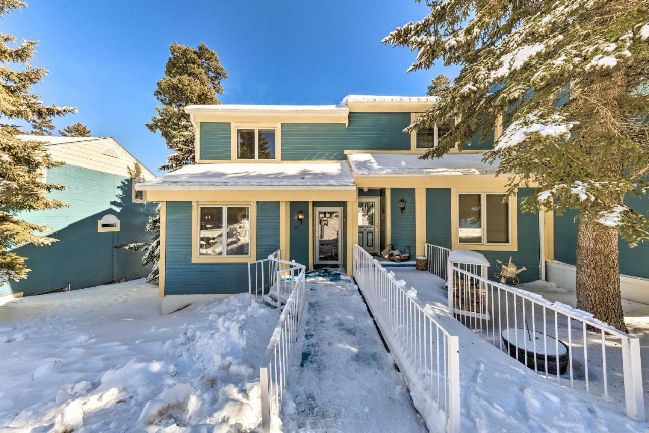 Bright Cloudcroft Condo With Game Room And Deck! Eksteriør billede