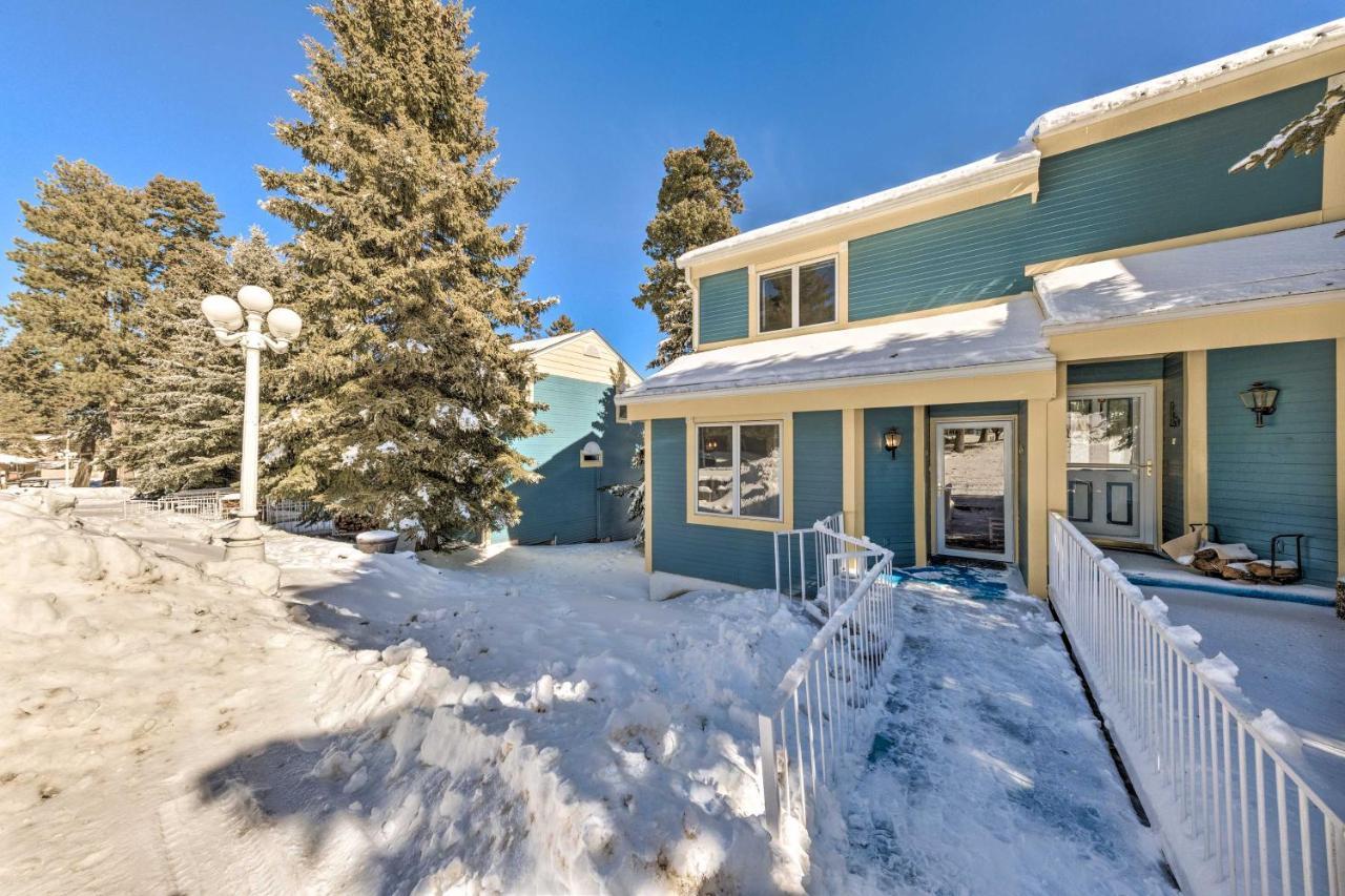 Bright Cloudcroft Condo With Game Room And Deck! Eksteriør billede